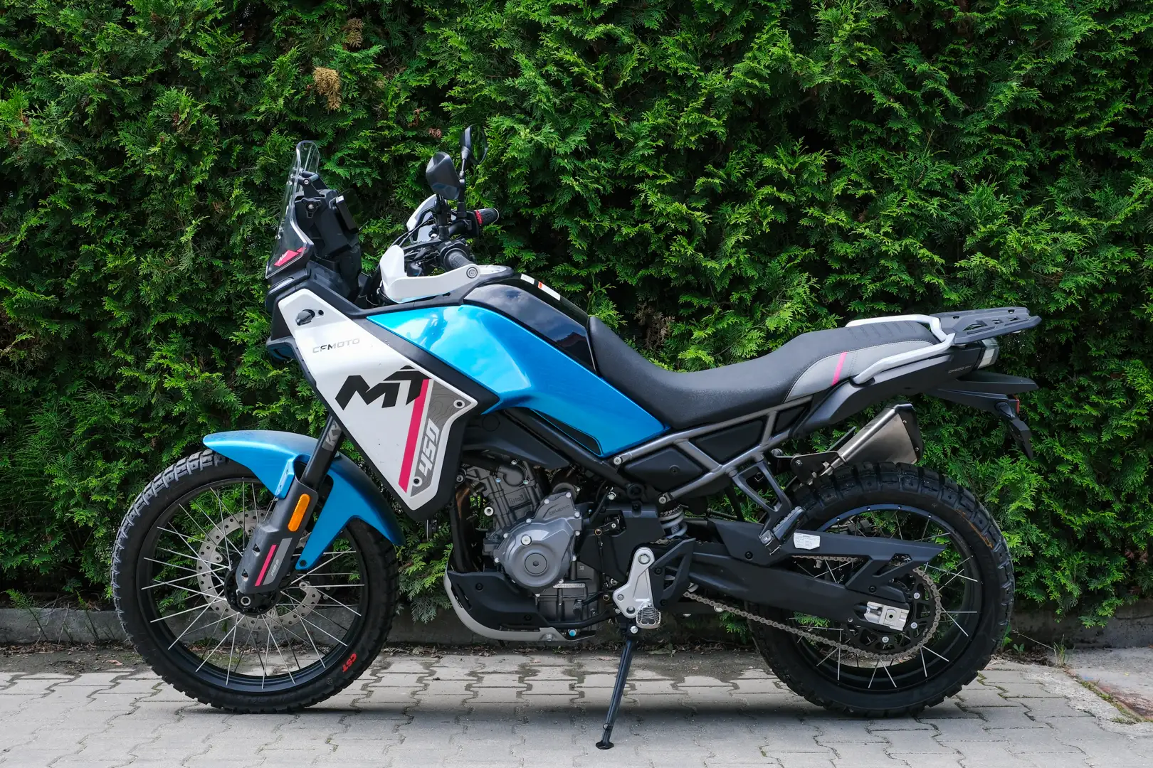 CF Moto 450MT adventure motorcycle for rent in Cluj-Napoca, Romania — view 3